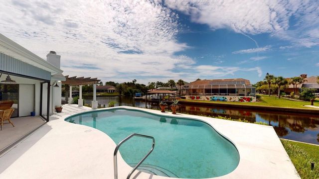1 CHERRYTREE COURT, Palm Coast, FL 32137