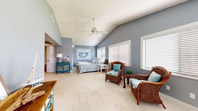 1 CHERRYTREE COURT, Palm Coast, FL 32137