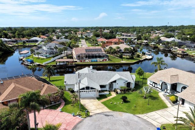 1 CHERRYTREE COURT, Palm Coast, FL 32137