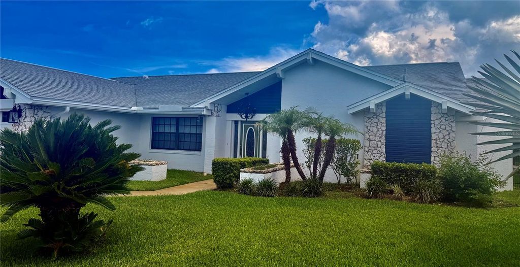 1 CHERRYTREE COURT, Palm Coast, FL 32137
