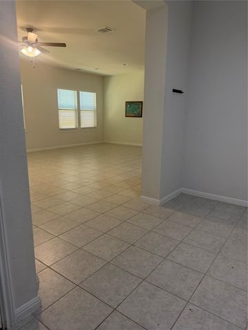 247 Driftwood LN, Bastrop, TX 78602