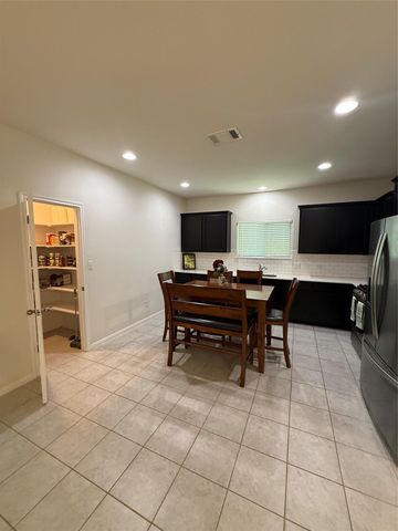 247 Driftwood LN, Bastrop, TX 78602