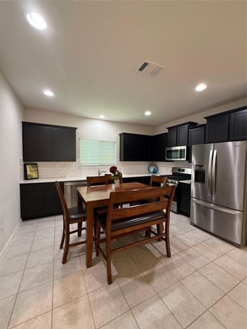 247 Driftwood LN, Bastrop, TX 78602