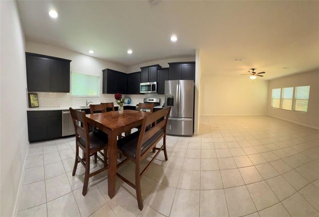 247 Driftwood LN, Bastrop, TX 78602