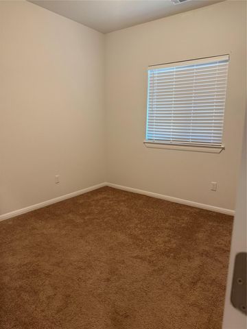 247 Driftwood LN, Bastrop, TX 78602