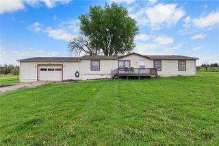 32447 Osawatomie Road, Paola, KS 66071