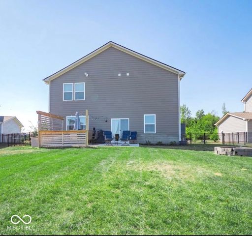 9767 Alzada Drive, Fishers, IN 46040