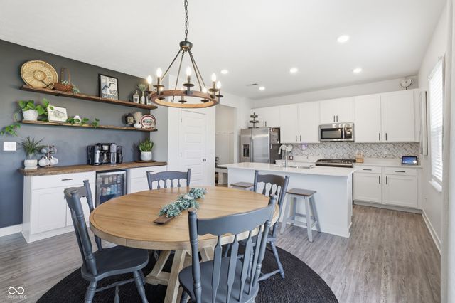 9767 Alzada Drive, Fishers, IN 46040