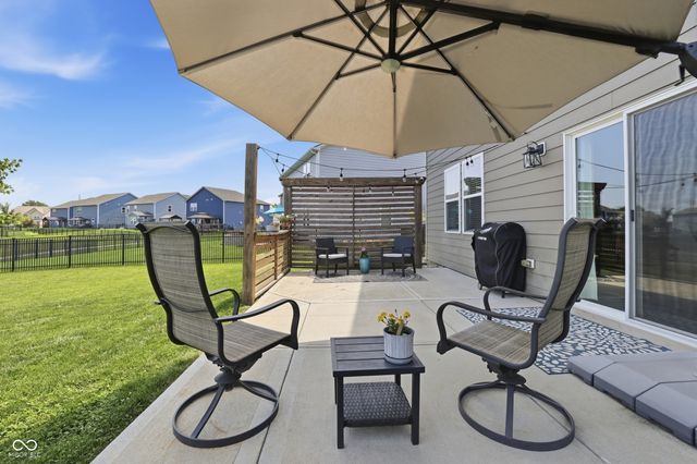9767 Alzada Drive, Fishers, IN 46040