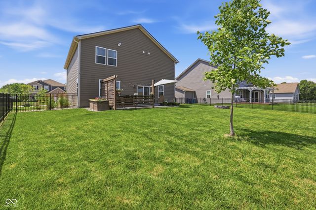 9767 Alzada Drive, Fishers, IN 46040