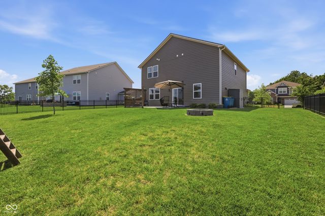 9767 Alzada Drive, Fishers, IN 46040