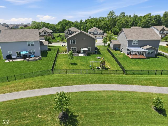 9767 Alzada Drive, Fishers, IN 46040