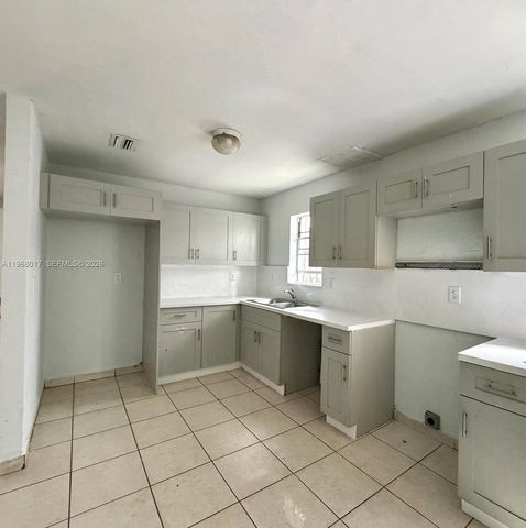 137xx SW 32nd St, Miami, FL 33175