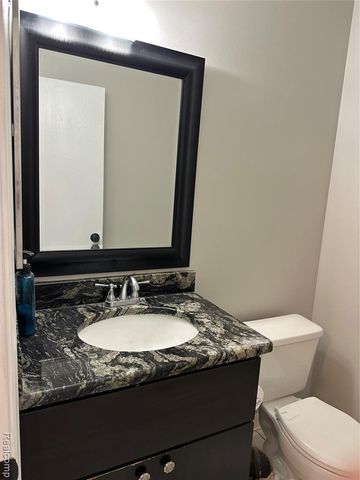 5565 Kebbe Drive, Sterling Heights, MI 48310
