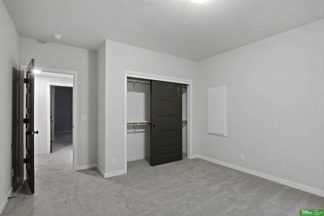 5816 N 198th Street, Elkhorn, NE 68022