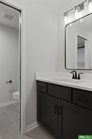 5816 N 198th Street, Elkhorn, NE 68022