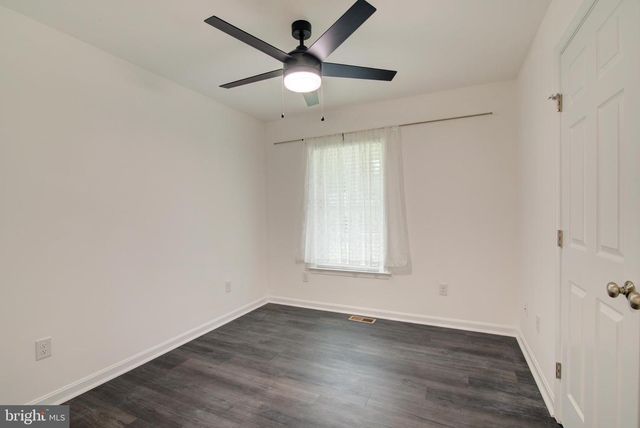1029 MATTOX AVE, Colonial Beach, VA 22443