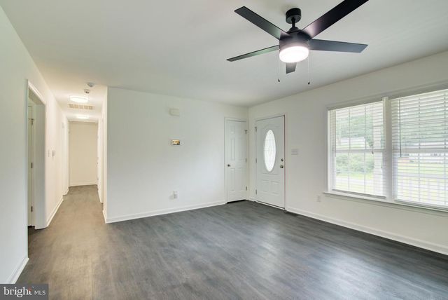 1029 MATTOX AVE, Colonial Beach, VA 22443