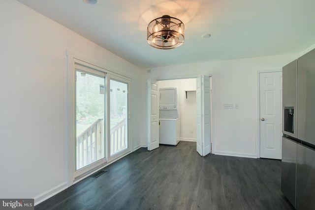 1029 MATTOX AVE, Colonial Beach, VA 22443
