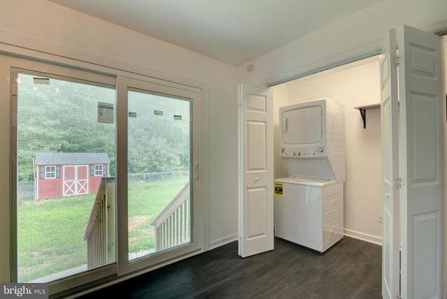 1029 MATTOX AVE, Colonial Beach, VA 22443