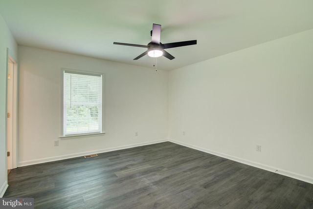 1029 MATTOX AVE, Colonial Beach, VA 22443