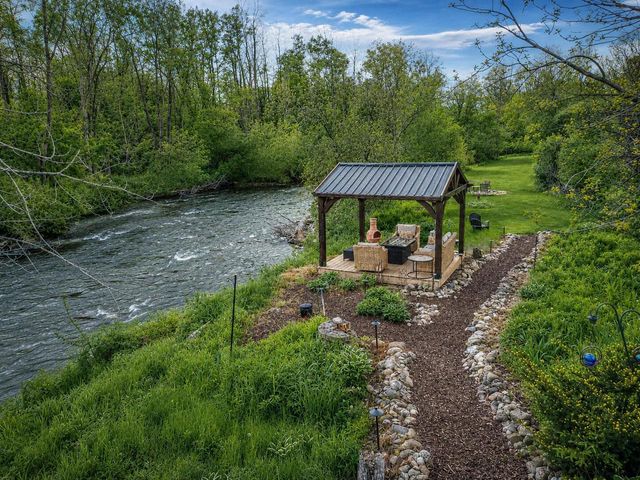 W2485 Ourtown ROAD, Sheboygan Falls, WI 53085