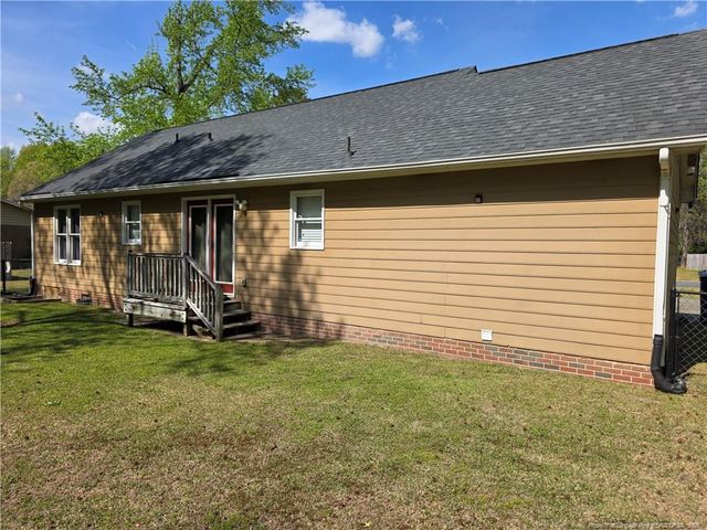 257 Berwick Drive, Raeford, NC 28376