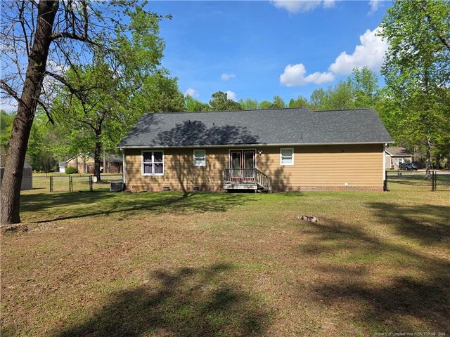 257 Berwick Drive, Raeford, NC 28376