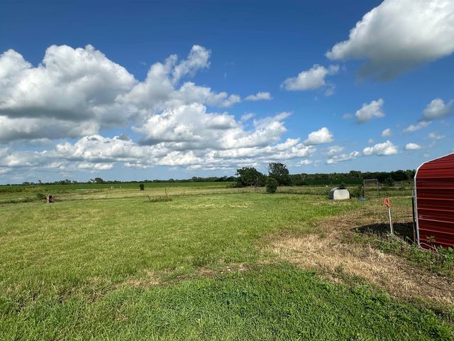 1476 SE Grant Rd, El Dorado, KS 67402