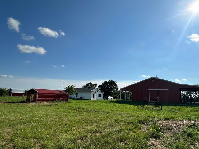 1476 SE Grant Rd, El Dorado, KS 67402