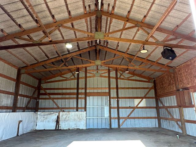 1476 SE Grant Rd, El Dorado, KS 67402