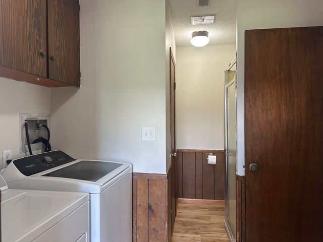1476 SE Grant Rd, El Dorado, KS 67402