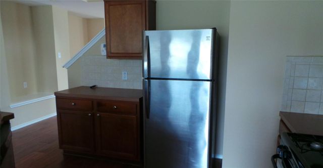 2622 Skyview Shadows Court, Houston, TX 77047