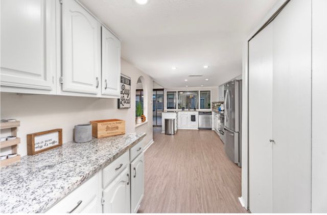 2213 Proctor Drive, Carrollton, TX 75007