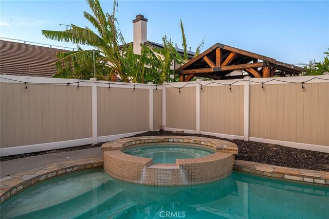 6945 Cedar Creek Road, Eastvale, CA 92880