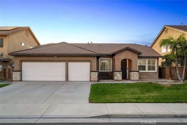 6945 Cedar Creek Road, Eastvale, CA 92880