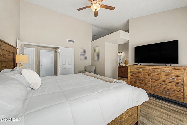 801 E BRAEBURN Drive, Phoenix, AZ 85022