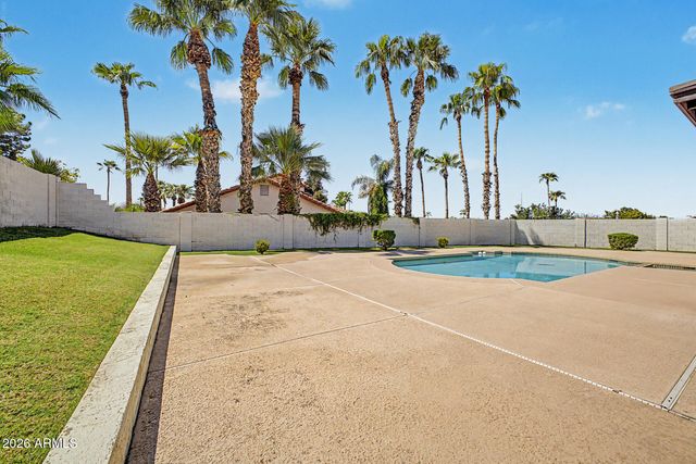 801 E BRAEBURN Drive, Phoenix, AZ 85022