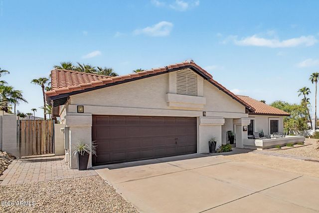801 E BRAEBURN Drive, Phoenix, AZ 85022