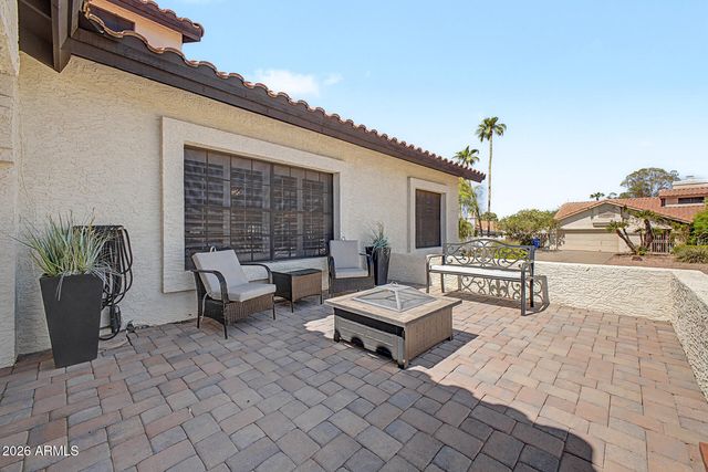 801 E BRAEBURN Drive, Phoenix, AZ 85022