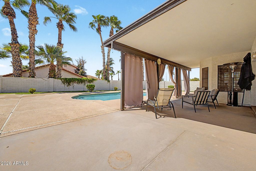 801 E BRAEBURN Drive, Phoenix, AZ 85022 — photo 4