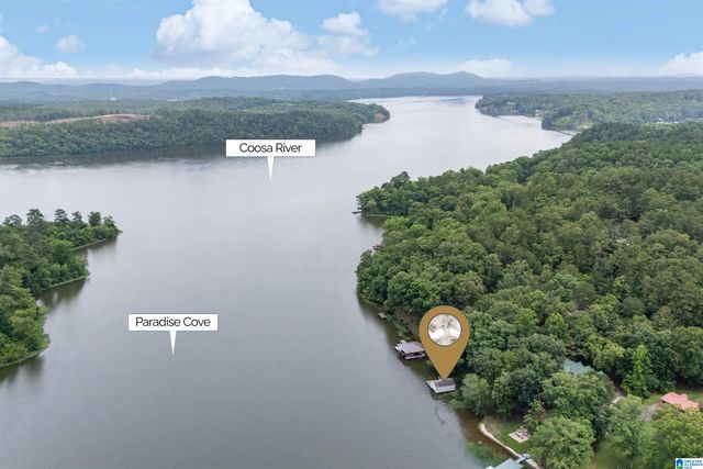 809 PARADISE POINT DRIVE, Columbiana, AL 35051