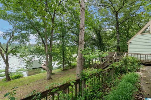 809 PARADISE POINT DRIVE, Columbiana, AL 35051