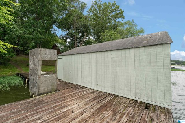 809 PARADISE POINT DRIVE, Columbiana, AL 35051