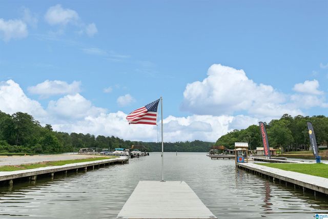 809 PARADISE POINT DRIVE, Columbiana, AL 35051