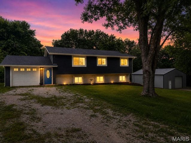 23 Juanita Drive, Hillsboro, MO 63050