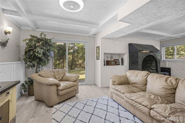 23 Juanita Drive, Hillsboro, MO 63050