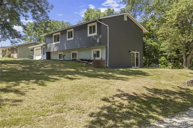 23 Juanita Drive, Hillsboro, MO 63050