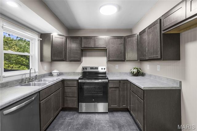 23 Juanita Drive, Hillsboro, MO 63050