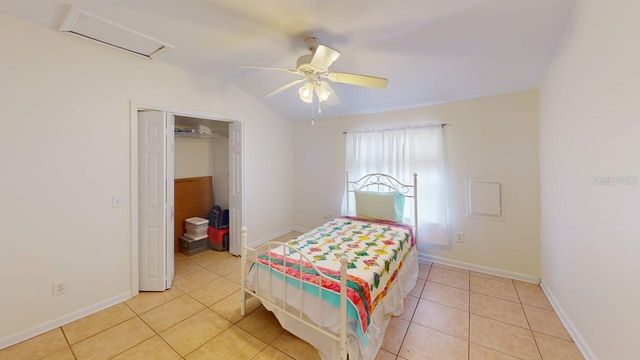 2912 HAWTHORNE STREET, Sarasota, FL 34239
